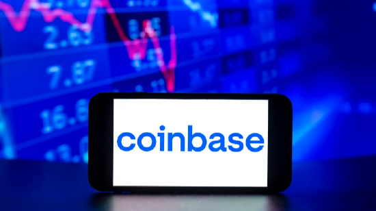 配资专业股票 Coinbase被指虚报用户数量 股价大跌 称正与SEC合作解决问题
